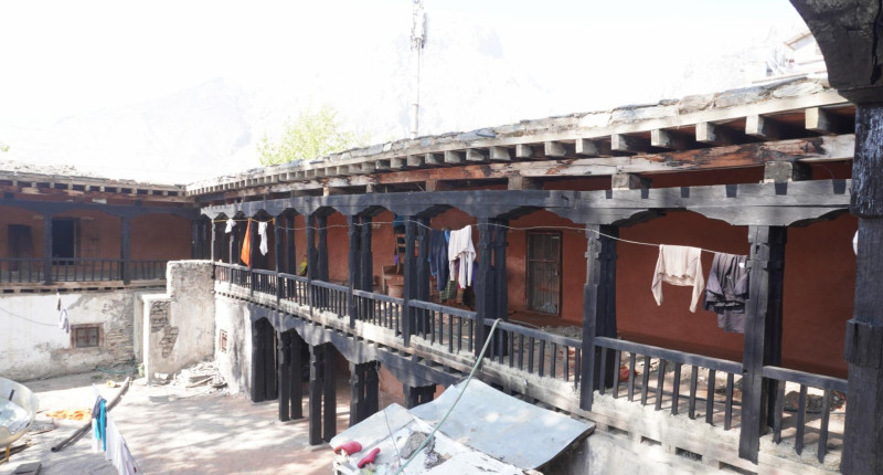 स्तरोन्नति गरिँदै २१८ वर्ष पुरानो मुक्तिनाथ धर्मशाला