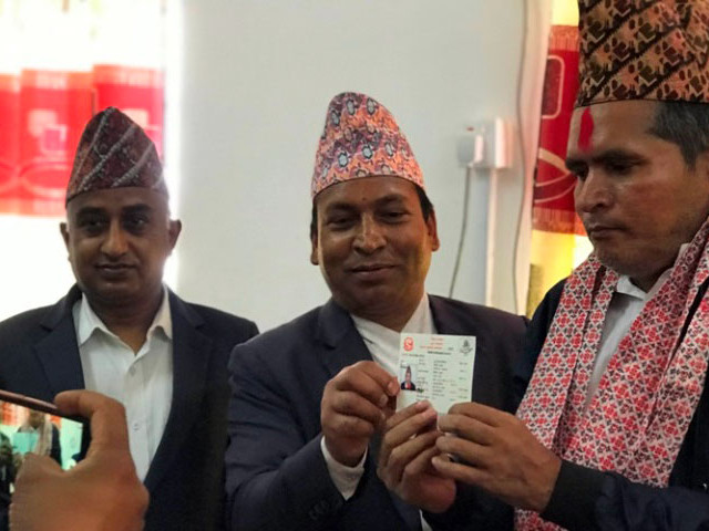 भारतमा ४० वर्ष जेल बसेर फर्किएका दुर्गाप्रसादले लिए नागरिकता 