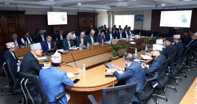 समयतालिका बनाएर बजेट कार्यान्वयन गर्न अर्थमन्त्री पौडेलको निर्देशन