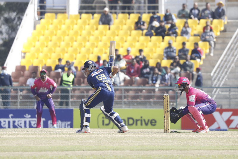 विराटनगरले दियो जनकपुरलाई १३६ रनको लक्ष्य