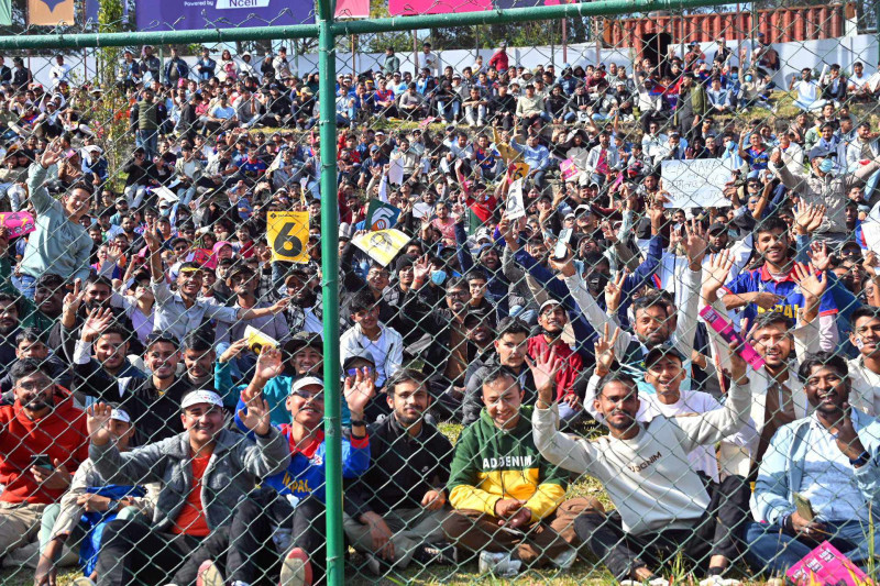 एनपीएलः टिकट किनेर पनि गेटमै रोकिएका दर्शकको पैसा फिर्ता हुने