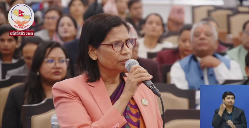 प्रधानमन्त्रीले सदनमा आएर माफी नमागेसम्म सदन चल्न नदिने एमालेको अडान कायमै