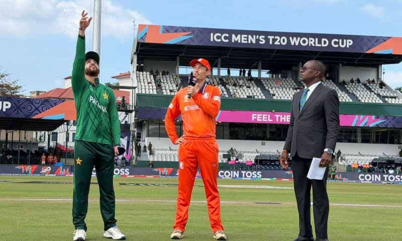 नेदरल्यान्ड्सले दियो पाकिस्तानलाई १४८ रनको लक्ष्य