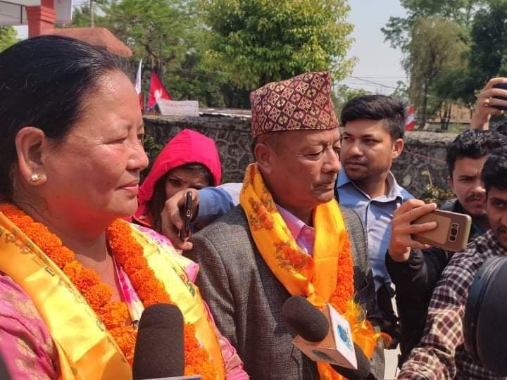 पोखराको मेयर र उपमेयरमा एमाले उम्मेदवारले गराए मनोनयन दर्ता