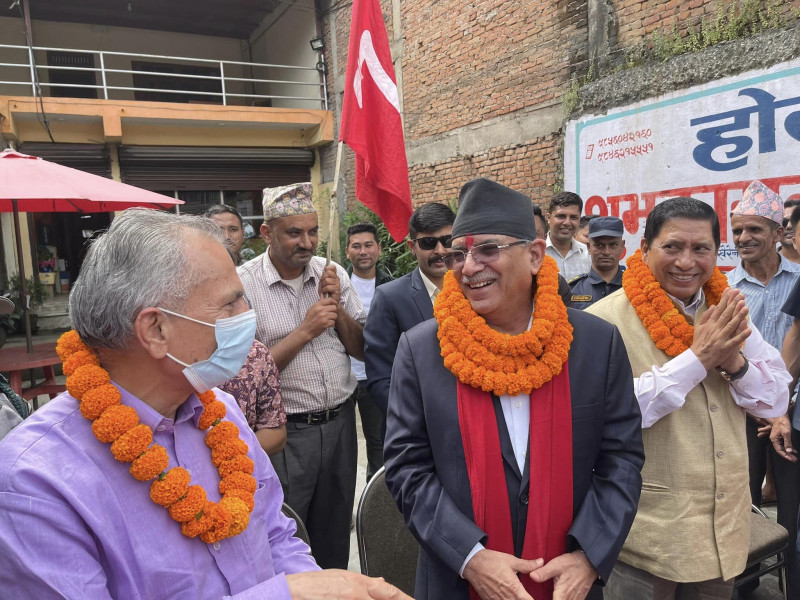 गोरखामा माओवादी अध्यक्ष प्रचण्ड सहित ५६ जनाको उम्मेदवारी