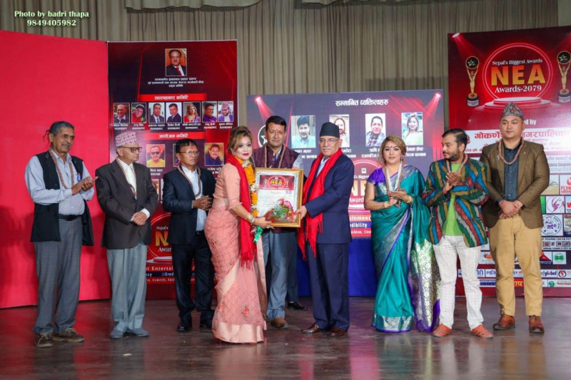ऋषि धमलालाई पत्रकारिता रजत सम्मान, नारी रत्न अवार्ड  रश्मिला श्रेष्ठलाई