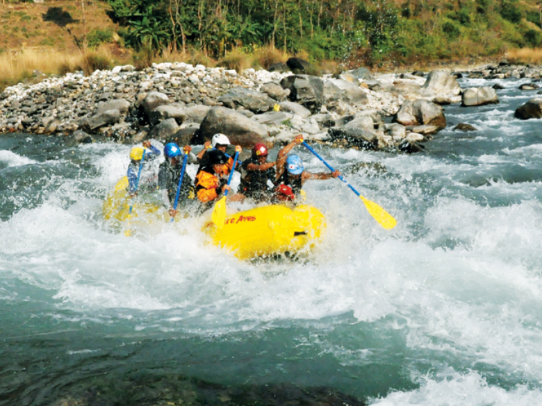 कालीगण्डकीमा र्‍याफ्टिङ सुरु भएसँगै बढे आन्तरिक पर्यटक