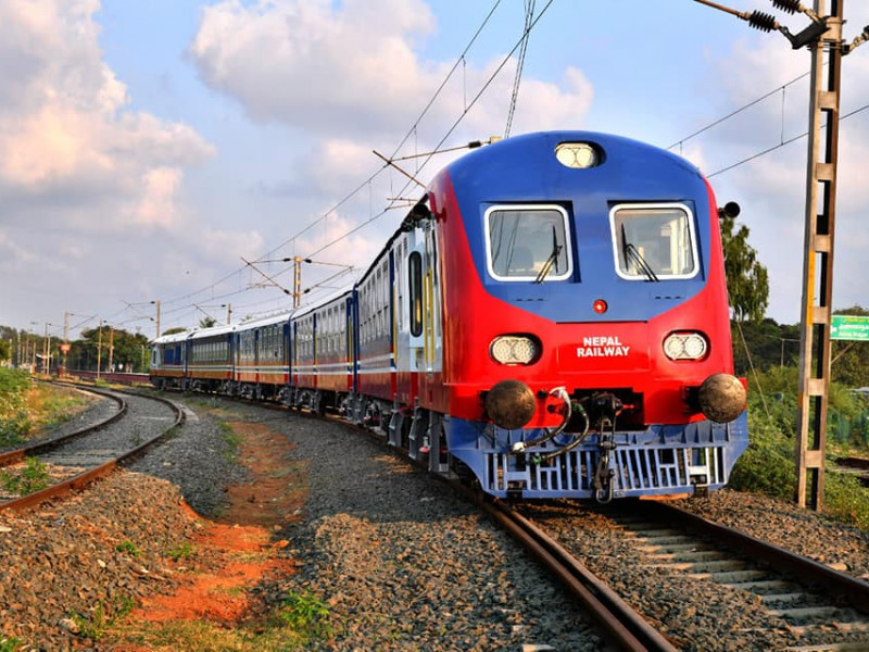 चालकलाई अभ्यस्त पार्न आजदेखि रेल कुदाइँदै, यात्रु भने १५ फागुनबाट मात्रै चढ्न पाउने