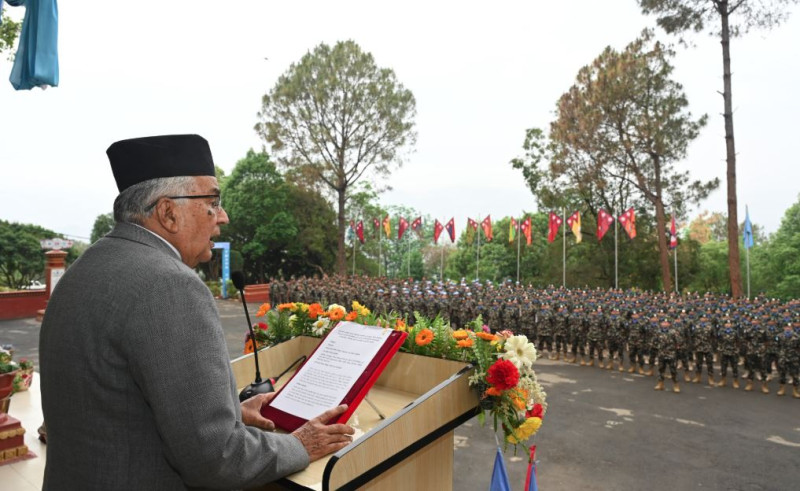 संवैधानिक व्यवस्था र शान्तिप्रति नेपाली सेनाको प्रतिबद्धता छ: राष्ट्रपति पौडेल 