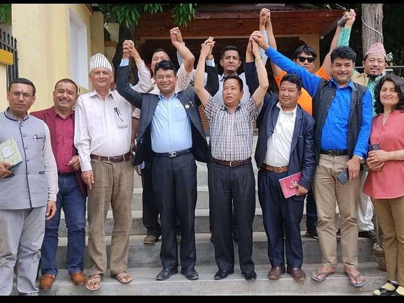रामेछापमा एमालेविरुद्ध पाँचदलीय गठबन्धन एकजुट, मन्थलीको मेयरमा बस्नेतकै चर्चा