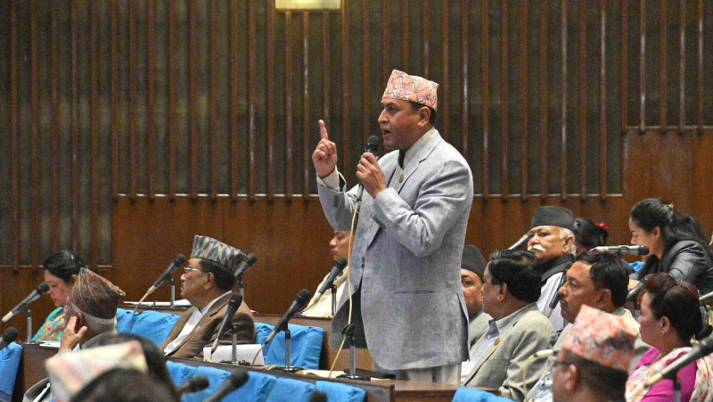 सधैँ लोडर र ड्राइभरहरूलाई थुन्ने काम भयो, २५ करोडको मालिक को हुन् ? जानकारी गराइयोस्