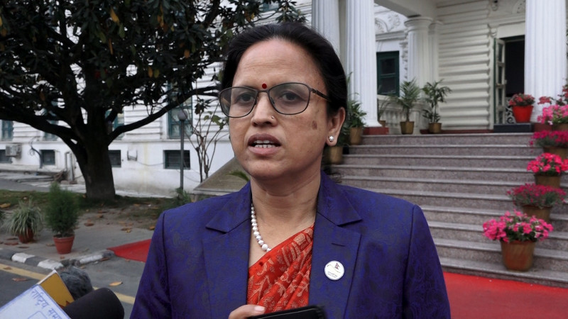 सञ्चारमन्त्री रेखा शर्मालाई प्रश्नः टिकटकबाट सरकार आतंकित भएकाे हाे  ? 
