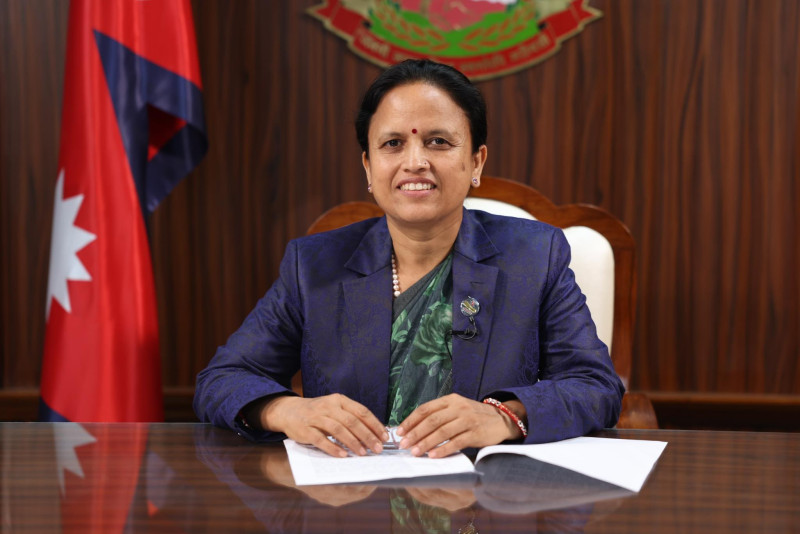 अहिले नै सरकार ढल्छ भन्नु अफवाह मात्रै होः सञ्चारमन्त्री शर्मा