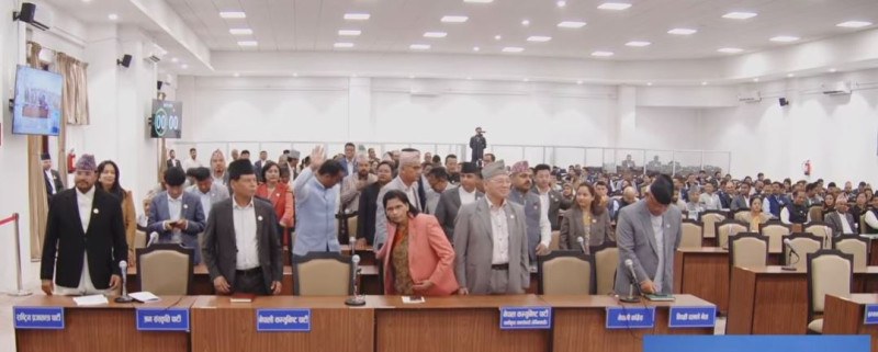 प्रतिनिधिसभाको आजको बैठकमा पनि विपक्षीको अवरोध