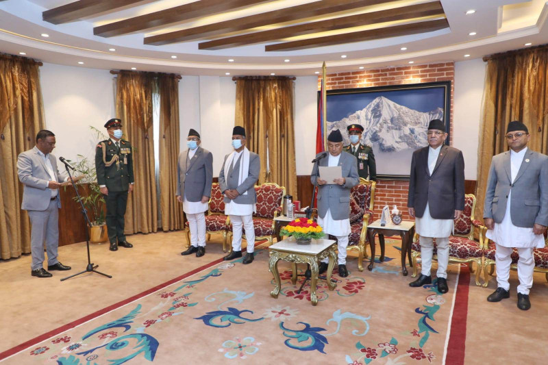 नवनियुक्त वनमन्त्री महतो र शिक्षा राज्यमन्त्री प्रमिलाले लिए शपथ