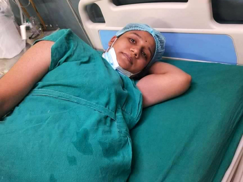 २१ दिन भेन्टिलेटरमा बसेर गर्भवतीले जितिन् कोरोना, भन्छिन्– श्रीमान्‌को बोल्ड डिसिजनले बाँचे