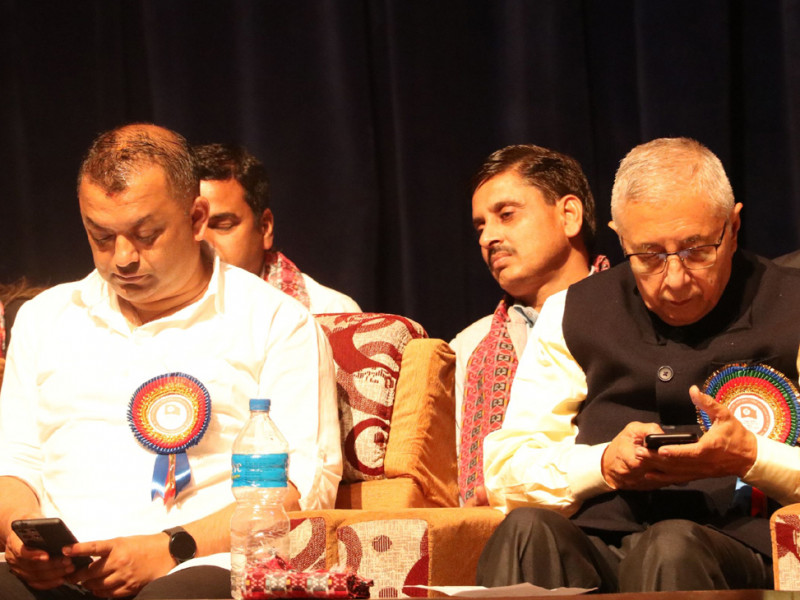 कांग्रेस कमजोर छैन, कसैको वैशाखी चाहिँदैन : शेखर कोइराला