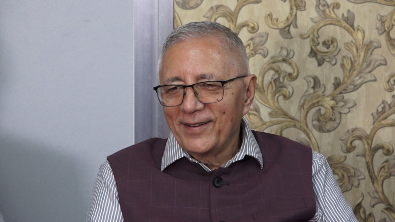 विद्यालय बन्द गरेर शिक्षकहरू सडकमा आउन बाध्य हुनु दुर्भाग्यपूर्ण: शेखर कोइराला  
