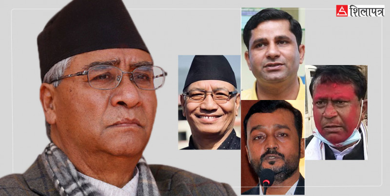 जसपाका मन्त्रीहरू पदमुक्त 
