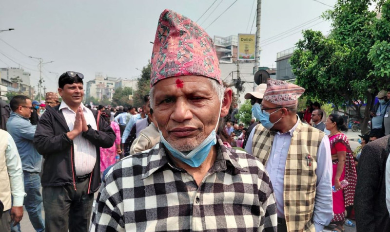 अवकाश पाउने अघिल्लो दिन पनि आन्दोलनमै छन् शिवप्रसाद, भन्छन्- शिक्षा ऐन नआउञ्जेल सडक छोड्दिनँ