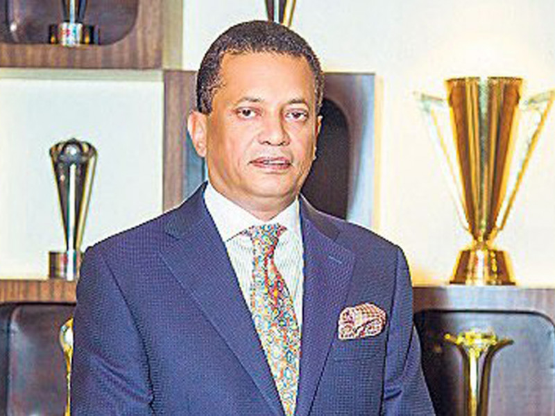 माइक, मञ्च र मालाबाट टाढै रहने सदावहार उत्कृष्ट करदाता