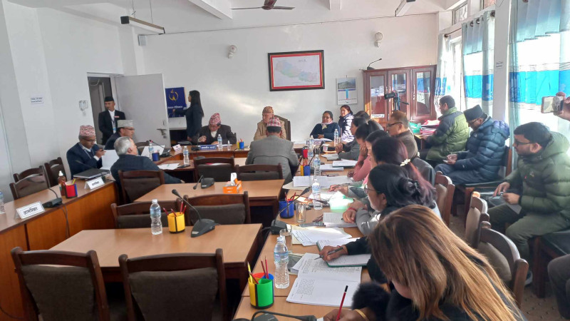 शिक्षकलाई पनि अन्य कर्मचारीअनुसार सेवा सुविधा दिनुपर्छ : चन्द्र भण्डारी