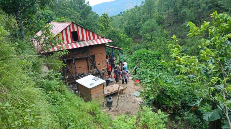 सिन्धुलीमा एकै परिवारका १६ जना बेपत्ता : सीडीओ भन्छन्– रामेछापबाट मोबाइल अफ भएको छ