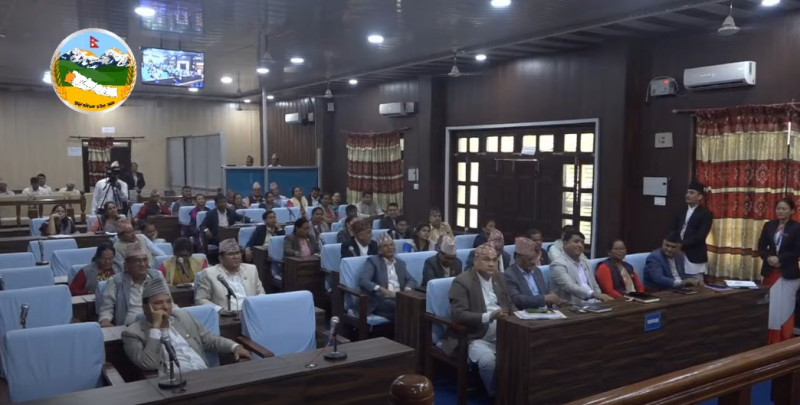 पहिलेका सांसदलाई बाँडेका ल्यापटप थन्क्याइयो, नयाँ बाँड्दै सुदूरपश्चिम प्रदेशसभा