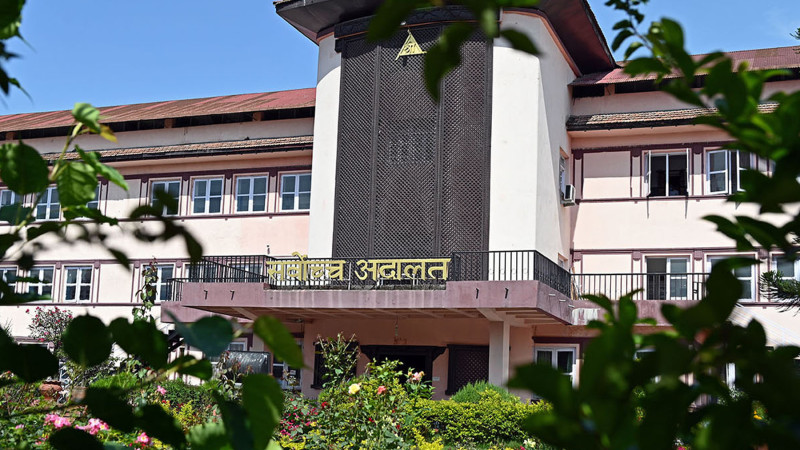 सुकुम्बासी बस्ती नहटाउन सरकारलाई सर्वोच्चको आदेश