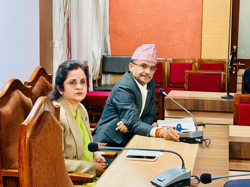 विपद्को मौका छोपेर बजार भाउ बढाउनेलाई कडा कारबाही गर्न मन्त्री यादवको निर्देशन