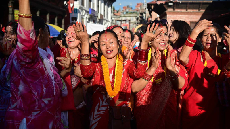 मौलिक संस्कृतिको जगेर्ना गर्न तीज गीत प्रतियोगिता