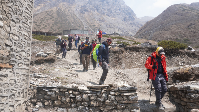 पर्यटकको पर्खाइमा थोरङफेदी