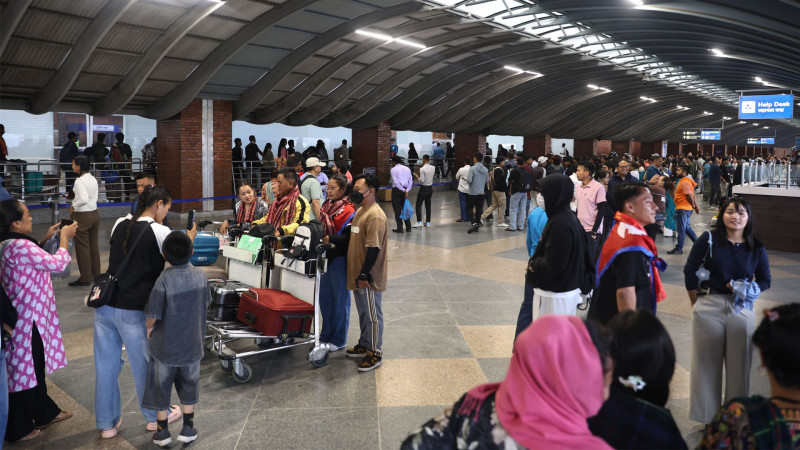 एक वर्षमा विदेशिए झण्डै ८ लाख नेपालीः यूएई बन्यो पहिलो गन्तव्य, युरोप जानेहरू बढ्दै
