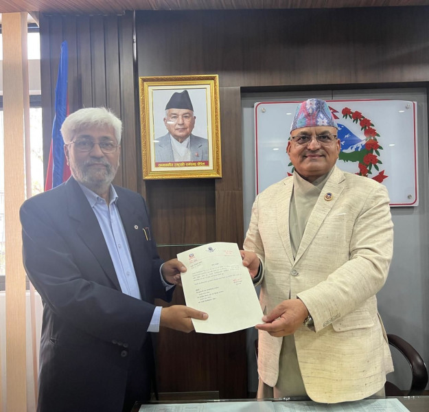 गण्डकी विश्वविद्यालयको कुलपतिमा डा.  तिवारी नियुक्त