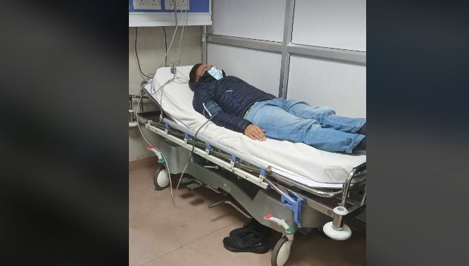 स्वास्थ्यमा सुधार आएपछि डिस्चार्ज भए टोपबहादुर रायमाझी