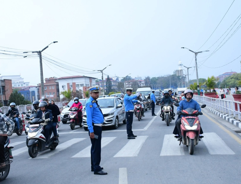 २४ घण्टामा २२ सयभन्दा सवारी चालक ट्राफिक कारबाहीमा