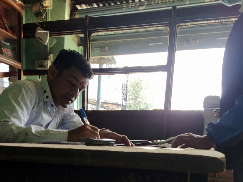 नवीकरणको बाटोबाट नयाँ लाइसेन्सको अवैध कारोबारमा संलग्न विचौलिया पुरानै पेसेवर