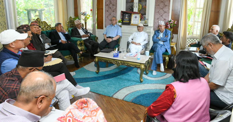 ओलीले विधान मिचिरहँदा आँखा चिम्लिने पदाधिकारीहरूले अहिले राजीनामा माग्न मिल्छ ?