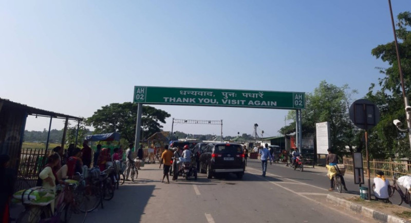 भारतीय नागरिक भन्छन्– नेपालमा आर्थिक समृद्धि र स्थायी सरकार हेर्ने मन छ