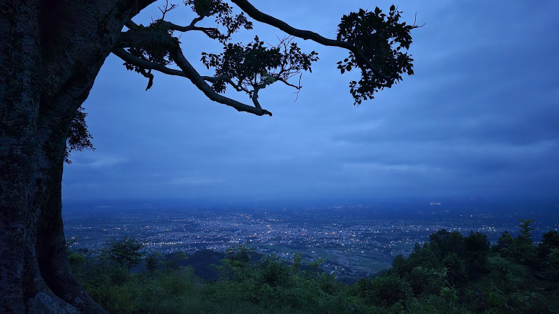 आज पनि पहाडी भेगमा चट्याङसहित वर्षा हुने, हावाहुरीको पनि सम्भावना