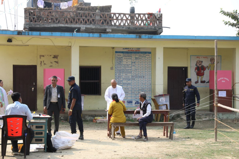 संविधानको रक्षा गर्ने शक्तिसहितका पक्षमा जनमत आउने विश्वास छ : पूर्वराष्ट्रपति यादव