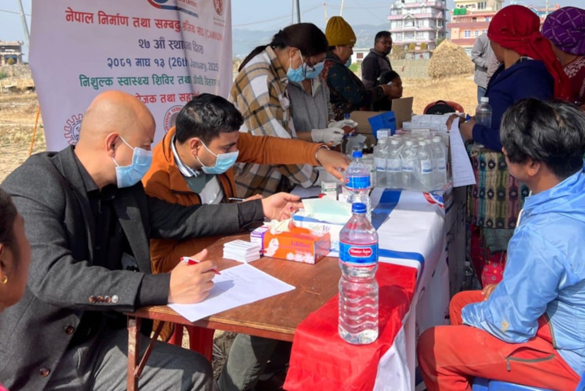 इँटाभट्टाका श्रमिकको निःशुल्क स्वास्थ्य परीक्षण 