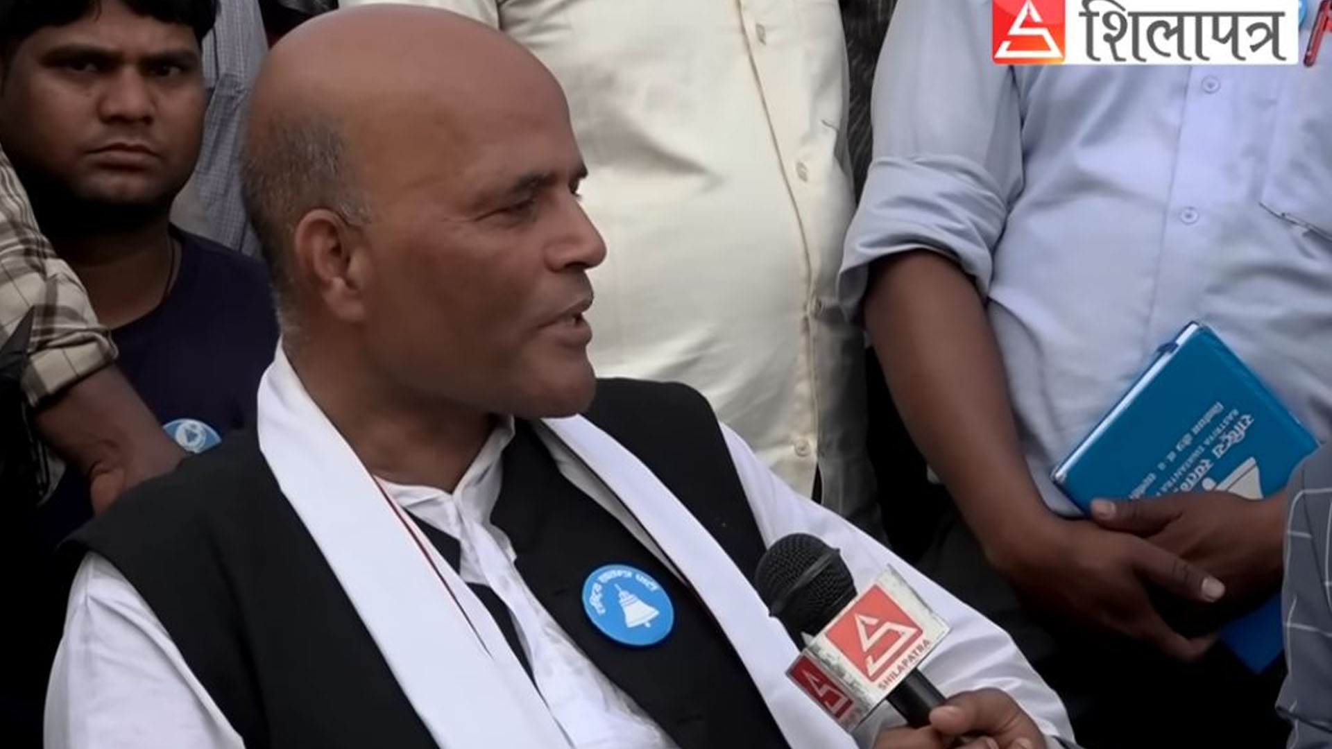 बालेनको कटाक्षपछि अमरेशले पनि गगनलाई फर्काए जवाफ
