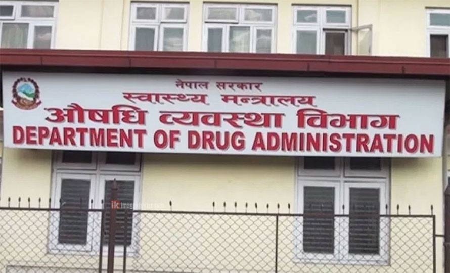 गुणस्तरहीन स्यानिटाइजर उत्पादन गर्ने उपत्यकाका ५ उद्योगलाई कारबाही