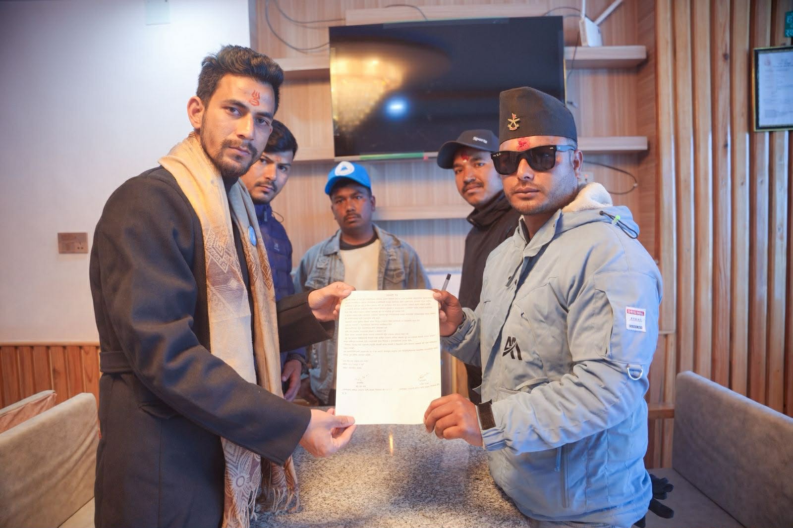 अछाम–२ मा राजनीतिक सहमति: उज्यालो नेपालका रावलद्वारा उम्मेदवारी फिर्ता, रास्वपाका शाहलाई पूर्ण समर्थन