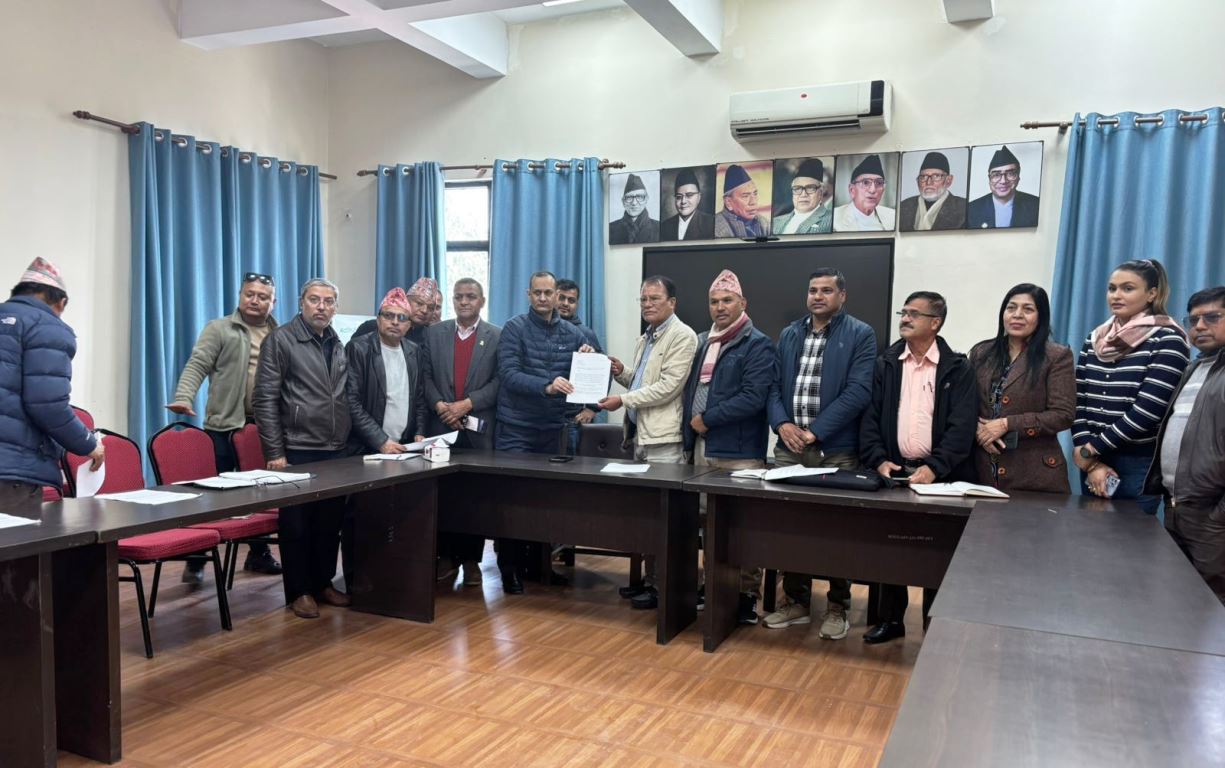 कांग्रेसको प्रतिज्ञापत्रमा स्वास्थ्य सेवाबारे ४१ बुँदा समेट्न शुभेच्छुकको आग्रह 