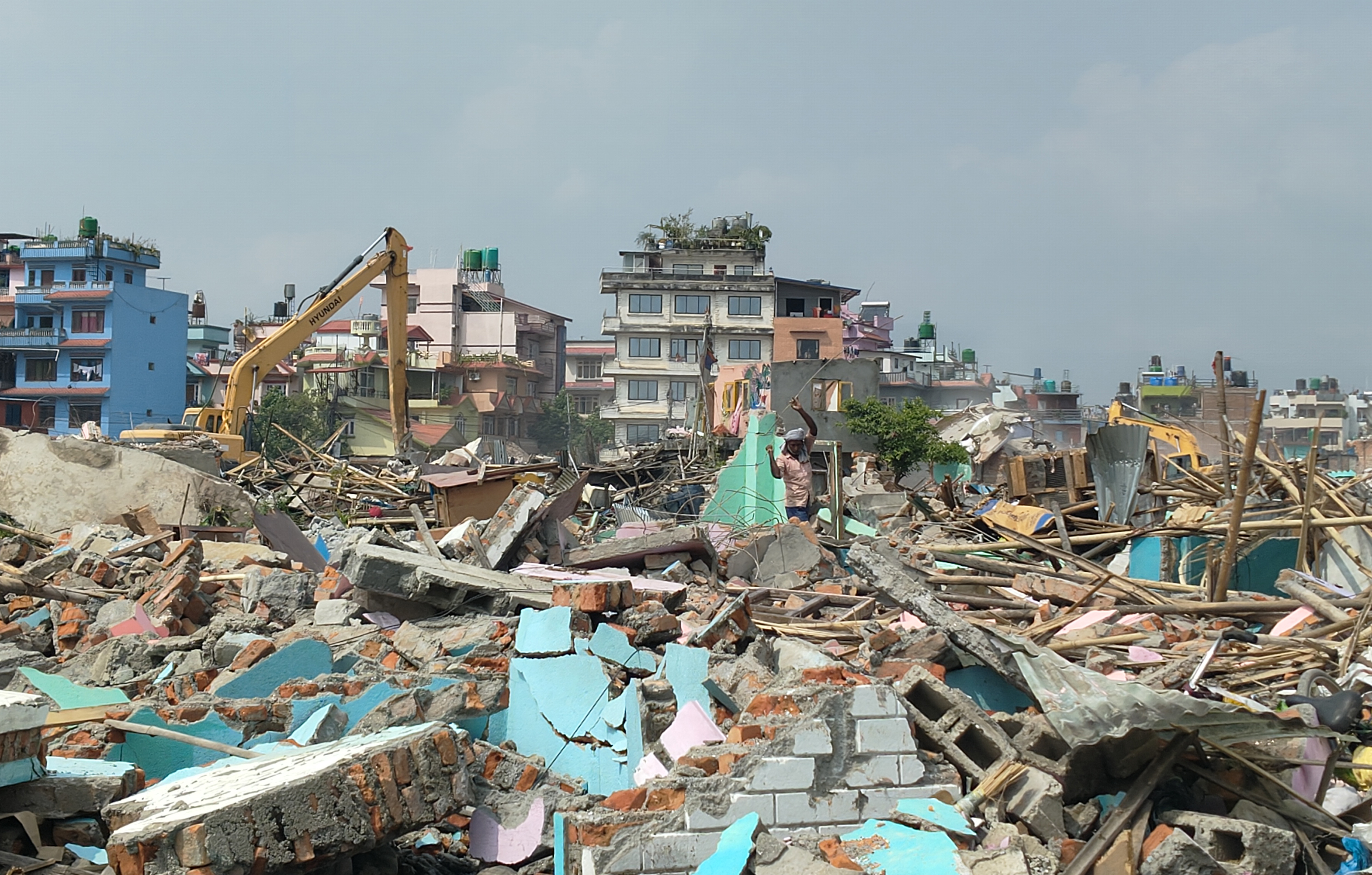गैरीगाउँमा बाँकी सुकुम्बासी बस्ती पुनः भत्काउन सुरु