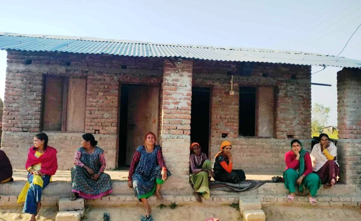 गुन्यालफाँटाको बादी बस्तीमा छैन तिहारको रौनक, रत्ना कुमाल भन्छिन्– चाडपर्व आएकै महसुस भएको छैन