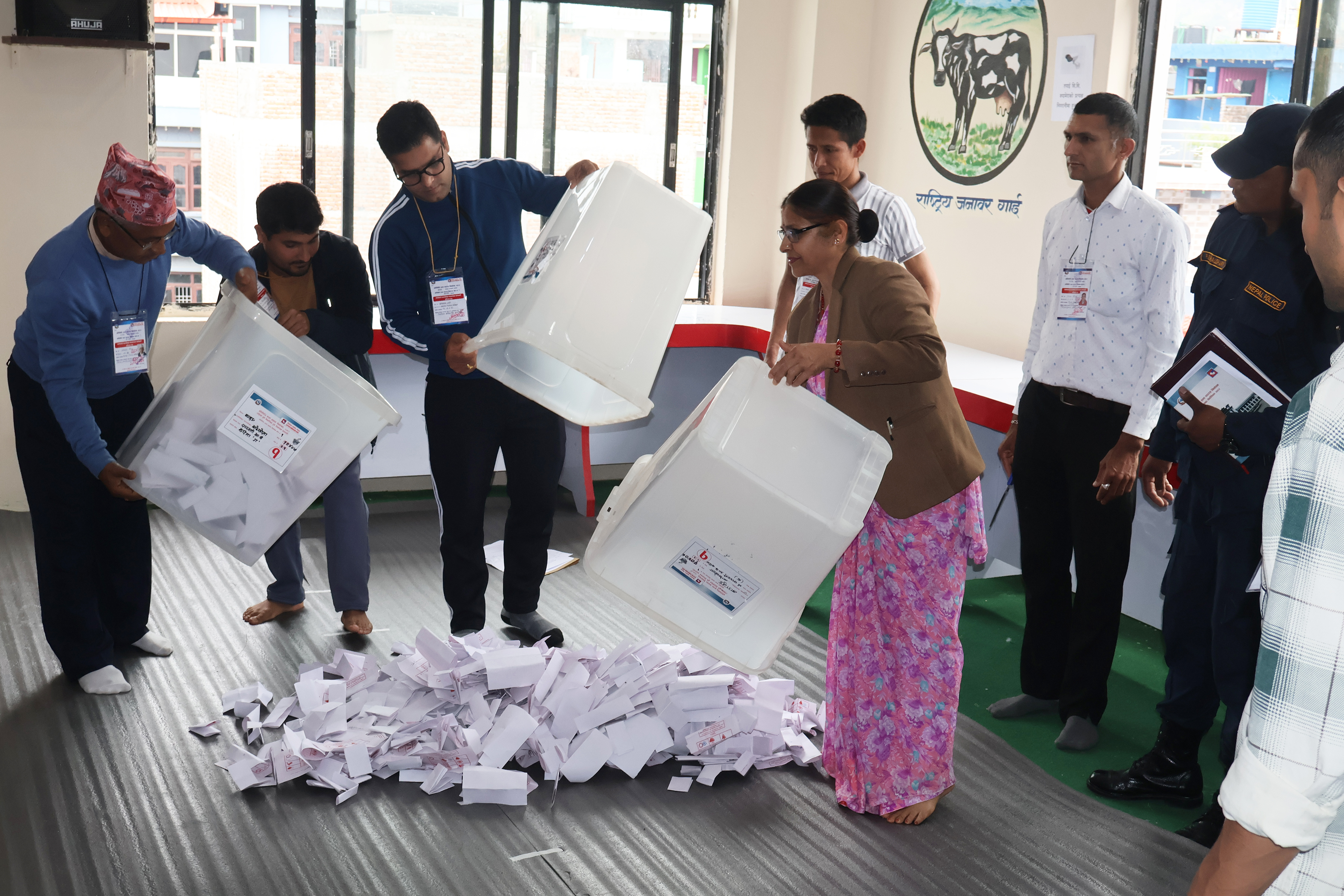 समानुपातिकमा पनि रास्वपाकै लहर, एमालेभन्दा राप्रपा र नेकपाभन्दा हर्कको पार्टी अगाडि