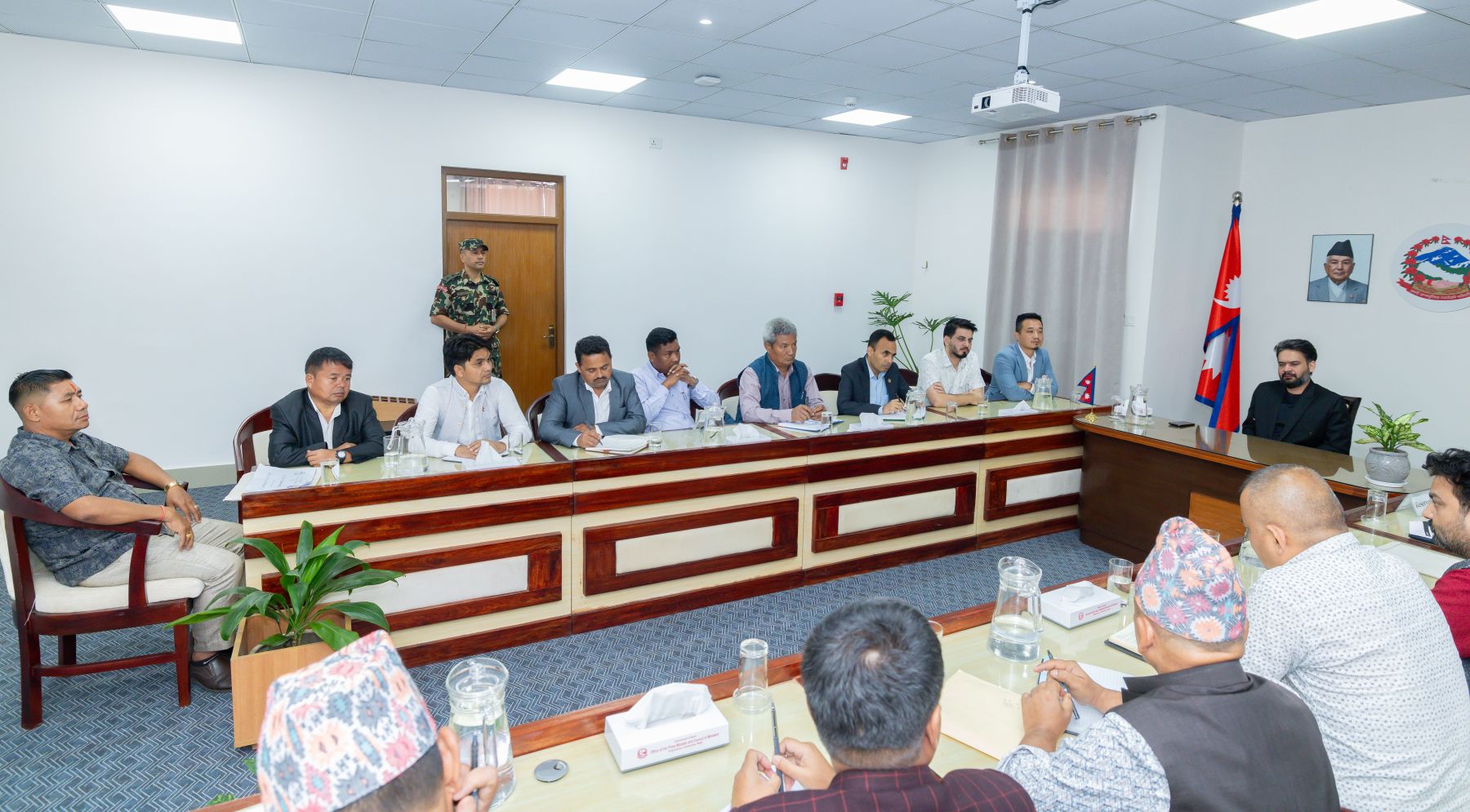 प्रधानमन्त्री बालेनले भेटे रसुवा बाढी प्रभावित पालिका प्रमुखलाई, के भयो कुराकानी ?